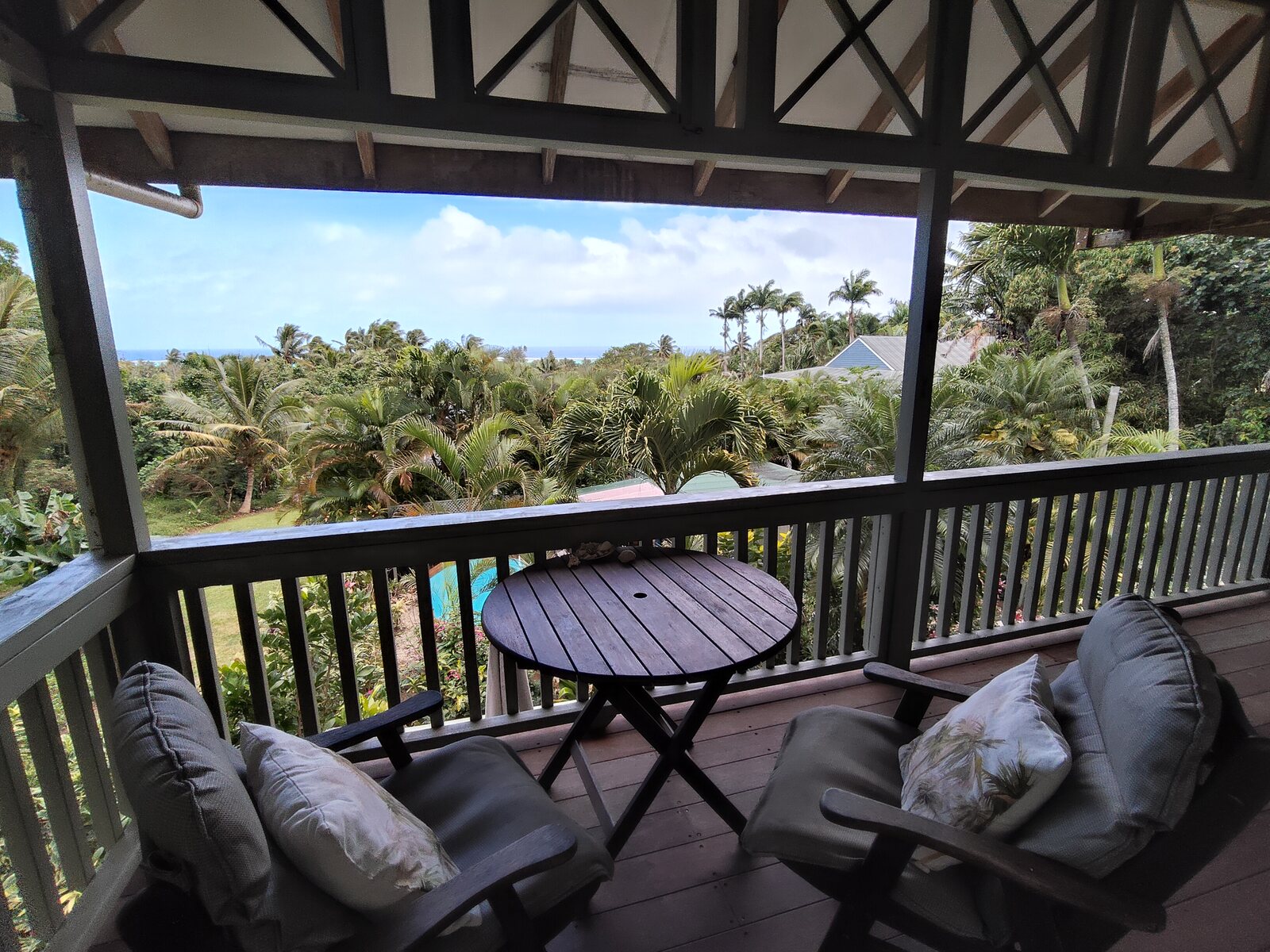 Lagoon and tropical garden outlook from Kukupa veranda