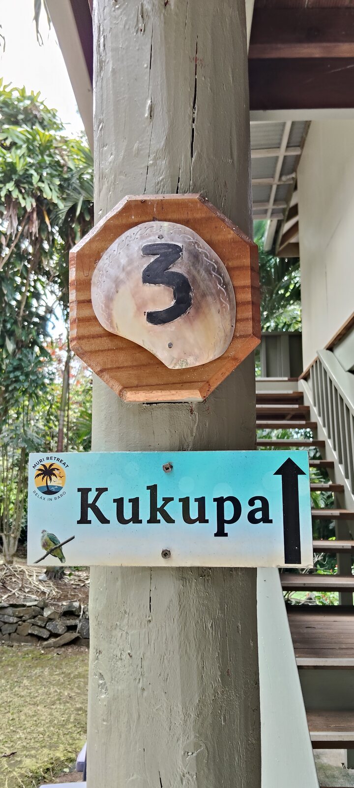 Kukupa wayfinding sign at the apartment entrance