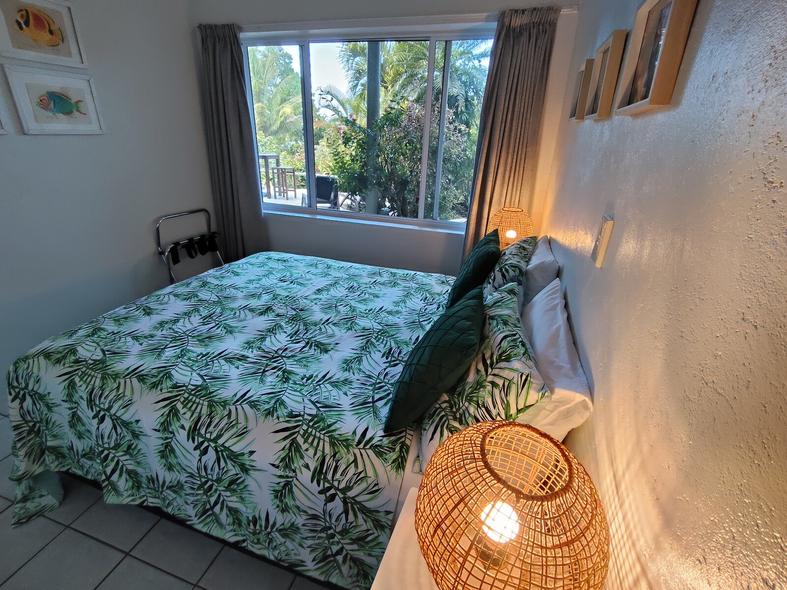 Moko king bedroom with tropical garden window